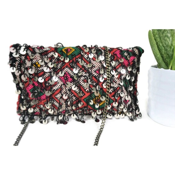 Moroccan Vintage Kilim Bag: Handmade Sequins Crossbody Purse - Picture 2 of 9